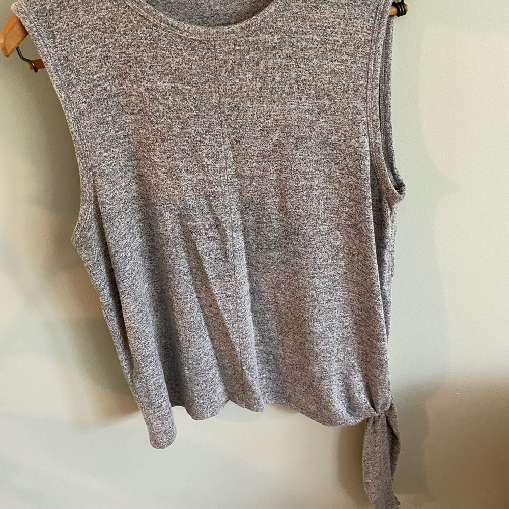 Gap top